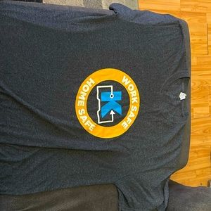 I am selling a Konstant Walden T-shirt different colours different sizes